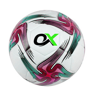 Oxva Industries Lightweight Top Grade PVC Training Footballs for Professional Adults Training <b>Matches</b> - Product Image 3