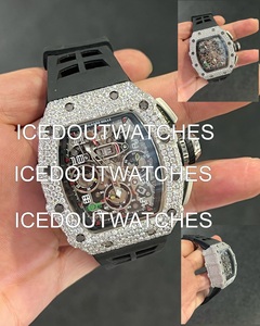 Montre analogique à mouvement automatique en acier inoxydable avec bracelet en cuir, diamants Moissanite VVS, diamants roses et blancs - Product Image 3