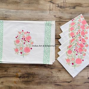 Mantel Individual Clásico Hecho a Mano de Algodón Fino con Estampado de Palmeras y Borde Geométrico, Lavable a Máquina, Personalizable para Uso Doméstico - Product Image 4