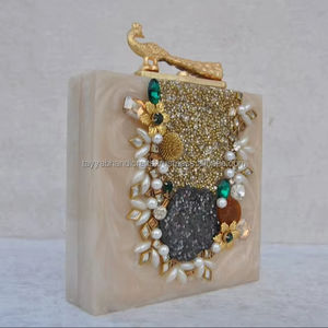 Pochette en résine personnalisable avec motif éblouissant, chaîne amovible, sac à main exquis, design ange artificiel indien - Product Image 1