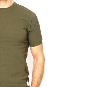 ชุดเสื้อยืดและกางเกงขาสั้นผู้ชาย ผ้าทนทาน ซักง่าย ระบายอากาศได้ดี สวมใส่สบาย ดีไซน์ทันสมัย - Product Image 5