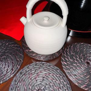 Posavasos de Ratán Hecho a Mano, Elegante y Pequeño, para Mesa de Comedor, Barra de Cocina y Protección de Mesa de Madera - Product Image 3