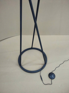 Lampadaire en fer en promotion, design nordique moderne et minimaliste, pour hôtel, lecture et éclairage sur pied, LED 21,5W CRI≥80, intensité variable - Product Image 3