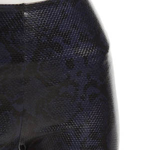 Leggings de cuero elegantes para mujer con alta elasticidad y corte que realza la figura, leggings de cuero negros para mujer - Product Image 5