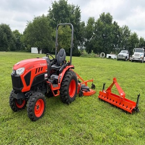 รถแทรกเตอร์ขนาดเล็ก Kubota LX2620 ขับเคลื่อน 4 ล้อ ที่เชื่อถือได้ มาพร้อมระบบเกียร์ HST 3 ระดับ เครื่องยนต์ 23.3 แรงม้า และระบบ PTO ด้านหลังแบบอิสระ - Product Image 1