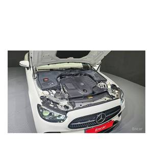 Mercedes-Benz Classe E E450 4MATIC Coupé Modèle décembre 2021 avec 39 km, conduite à gauche, boîte automatique, caméra de recul - Product Image 6