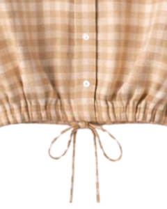 Chemise Courte Femme Personnalisée en Gingham Beige et Blanc avec Cordon de Serrage à la Taille, Manches Longues, Boutonnée, Décontractée – Fabricant OEM de Vêtements Personnalisés - Product Image 3
