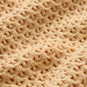 Polo de punto abierto con textura de ganchillo para hombre, ropa de verano 2026, amarillo suave, corte relajado, sin botones, cuello tipo campamento, HD - Product Image 2