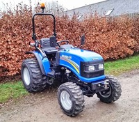 Tracteur Solis Abordable, Qualité Exceptionnelle, Prix de Gros, Tracteur Agricole Robuste pour une Production Efficace