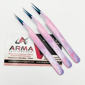 Pince à épiler professionnelle en acier inoxydable anti-magnétique durable pour extensions de cils avec pointe lisse, option logo personnalisé et marque privée - Product Image 1