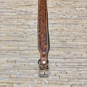 Collier pour chien en cuir véritable vintage Venus Leathers, avec broderie et boucle métallique, imperméable, pour accessoires de sac - Product Image 2