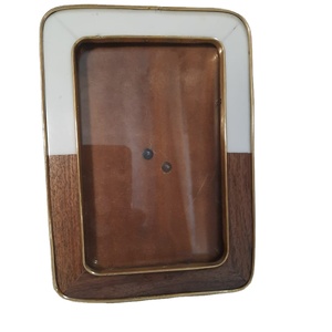 Marco de Fotos Moderno de Latón Bicolor, Marco de Metal y Madera con Esmalte de Doble Color, Decoración para Mesa del Hogar - Product Image 1