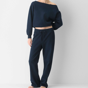 เสื้อสเวตเชิ้ตครอปสีน้ำเงินกรมท่าสำหรับผู้หญิง ทรงหลวม ผ้าขนสัตว์ เป็นมิตรกับสิ่งแวดล้อม สวมใส่สบาย เหมาะสำหรับฤดูหนาว สไตล์สตรีทแฟชั่นที่ต้องมี - Product Image 1