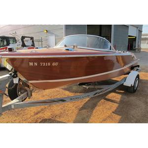 Riviera 17 pieds, bateau à moteur classique en bois, construit sur mesure, bateau de plaisance sportif artisanal - Product Image 2