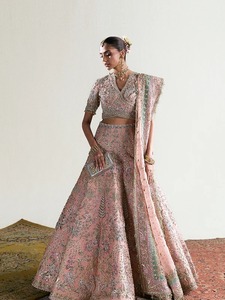 Élégante Robe Lehenga Choli en Soie Rose Brodé, Longueur Ras du Sol, Traditionnelle pour Mariage et Fêtes, Haute Qualité pour Femme, Inde - Product Image 6