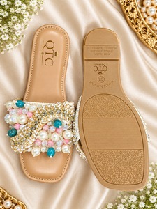 Sandales plates à plateforme perlées, à bout ouvert, avec perles et cristaux, à enfiler, tendance mode extérieure pour femmes - Product Image 4