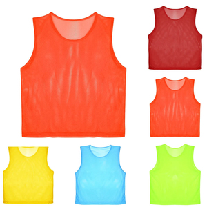 Chalecos de Entrenamiento de Fútbol Personalizados para Adultos, Transpirables, de Secado Rápido, Antibacterianos, Ecológicos, Tops Deportivos de Malla para Entrenamiento de Invierno - Product Image 3