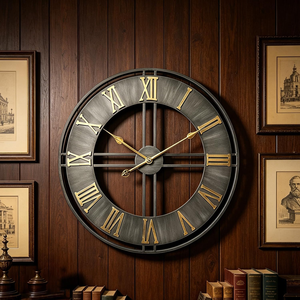 Grande horloge murale ronde à chiffres romains, horloge décorative en métal noir et or pour salon, bureau à domicile, salle à manger, intérieur classique - Product Image 6