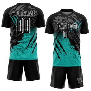 เสื้อฟุตบอลแขนสั้นแบบไล่เฉดสีแดงเขียวพิมพ์ลายตามสั่งสำหรับผู้ชายทรงแอธเลติก - Product Image 1