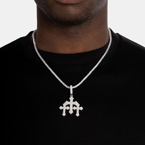 Pendentif Croix en Moissanite au Design Moderne avec Triple Croix, Plaqué Or, Bijou Religieux Quotidien pour Femme - Product Image 1