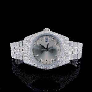Montre en diamant de style royal fabriquée en Inde avec une finition artisanale détaillée pour un cadeau d'anniversaire. Disponible au prix de gros. - Product Image 6