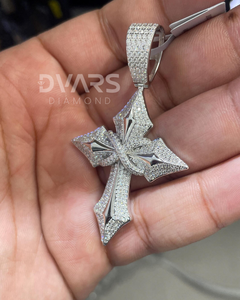 Pendentif croix en moissanite, pendentif personnalisé serti de pierres, pendentif en argent sterling 925, pendentif religieux chrétien Jésus pour femmes et hommes - Product Image 4