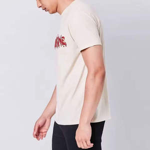 Camiseta de Hombre de Alta Calidad 100% Algodón de Pakistán, Cómoda y Elegante, Casual, Tallas Grandes, Diseño Sólido con Logotipo Estampado en Relieve - Product Image 3