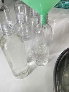 Aceite de Coco Virgen Orgánico de Grado Alimenticio, 99% de Pureza, en Envase a Granel, para Uso en Cocina, Calidad de Exportación al por Mayor - Product Image 1