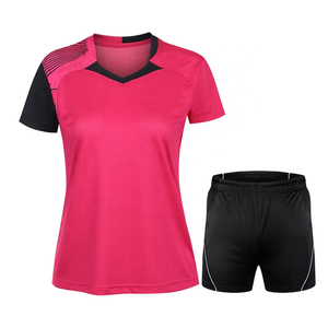 Ensemble de t-shirt et short de tennis de table personnalisé en polyester sublimé respirant à col en V et taille élastique pour unisexe, badminton, tennis - Product Image 3