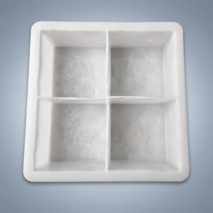 Moule en plastique PP à 4 cellules pour pavés en béton imitation pierre, 100 × 100 × 60 mm par cavité. - Product Image 1