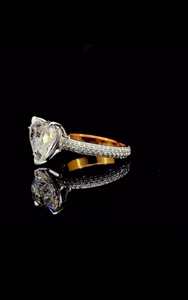 Bague de Fiançailles et d'Éternité de Luxe pour Mariée, en Argent Sterling 925, Moissanite Radiante Taille Cœur 3 carats, Collection Boutique de Mode - Product Image 5
