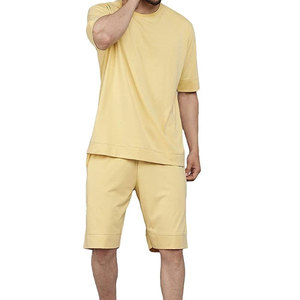 Ensemble assorti haut de gamme pour hommes : chemise à col campagnard et short – Tenue de vacances – Fournisseur en gros OEM ODM - Product Image 1