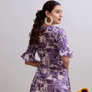 เดรสทรงเอลายดอกไม้ขายดีที่สุด ชุดเดรสผ้าเครปสำหรับผู้หญิง มีไซส์สั่งตัดได้ ราคาไม่แพงจากอินเดีย - Product Image 1