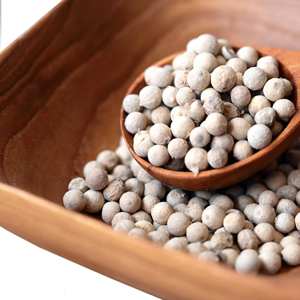 พริกไทยขาวพรีเมียม พริกไทยขาวธรรมชาติ กลิ่นหอมเข้มข้น เหมาะสำหรับผลิตภัณฑ์อาหารและการจัดจำหน่ายขายส่ง - Product Image 3