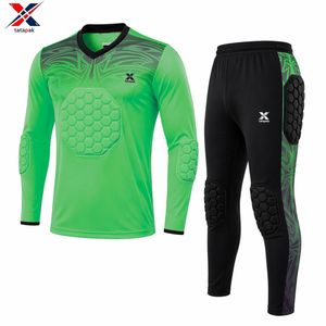 Maillot et short de basketball personnalisés de qualité export pour adultes unisexes – Uniforme à séchage rapide thermocollé OEM - Product Image 1