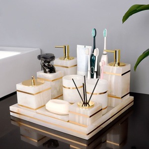 Ensemble de salle de bain en résine artistique, 6 pièces, accessoires décoratifs pour salle de bain, pour maison moderne - Product Image 3