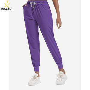 ชุดสครับสำหรับผู้หญิง เสื้อคอวีมีกระเป๋าและกางเกงสครับแบบมีเชือกผูก - Product Image 4