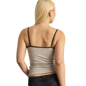 Camiseta Deportiva Ligera y Transpirable, Ajuste Cómodo, Agradable al Tacto, Logotipo Personalizado OEM, Top para Mujer - Product Image 5