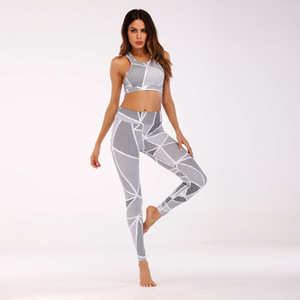Conjunto de Ropa Deportiva de Yoga de 2 Piezas al por Mayor para Mujer, Conjunto de Yoga con Estampado para Mujer - Product Image 1
