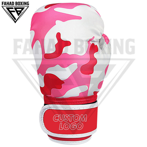 Gants de boxe en PU durables, tendance, bien vendus, faits à la main, avec logo personnalisé, pour une protection et un confort améliorés. - Product Image 4