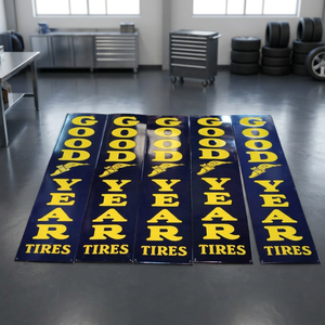 Panneau rectangulaire vintage publicitaire décoratif en émail avec impression numérique personnalisée pour pneus Goodyear NEXHUB - Product Image 3