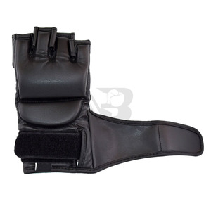 Guantes de Boxeo MMA de Cuero con Logotipo Personalizado Veekend Bazar, Transpirables, con Cierre de Cordones, Medios Dedos, Duraderos y Antideslizantes - Product Image 3
