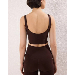 Conjunto Deportivo de Alta Calidad para Yoga, Ropa Deportiva para Mujer, Bra Deportivo y Leggings Cortos de Alta Elasticidad, Conjunto de 2 Piezas para Entrenamiento - Product Image 2