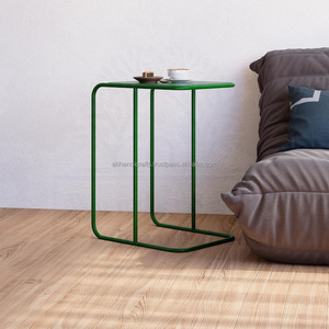 Mesa de Pastelería y Té Blanca Minimalista – Mesa Auxiliar Blanca Compacta para Salones de Té de Lujo y Cafeterías de Panadería de Boutique - Product Image 2