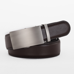 Ceinture en cuir véritable faite à la main pour hommes, vente en gros d'usine, logo personnalisé, boucle automatique en alliage, ceinture élégante et tendance - Product Image 4