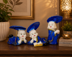 Figurines de bébés chinois en céramique EOB International, lot de 3, bleues, décorations traditionnelles faites à la main pour la table, la décoration du salon - Product Image 1