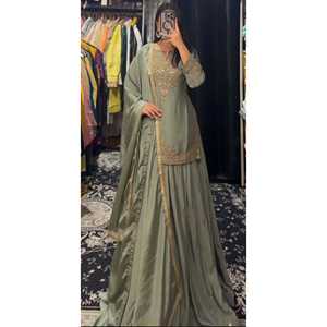 Conjunto de traje de fiesta de trabajo con bordado de múltiples agujas para mujer - Product Image 4