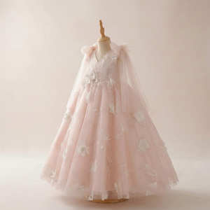 Vestido de Niña para Dama de Honor en Rosa Etéreo, Hecho a Mano con Bordado Floral 3D, Capa de Tul Transparente, Vestido de Princesa para Boda - Product Image 2