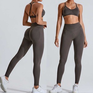 Seamless Mid Elastic Yoga Set <b>Women</b> Crisscross Back <b>Peach</b> Lift Sportswear Tight Fit Breathable Workout Outfit Outdoor Gym - Product Image 1