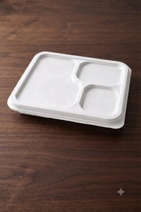 Barquette alimentaire en bagasse blanche à 3 compartiments avec couvercle, compostable, jetable et durable pour la restauration et les plats à emporter - Product Image 3
